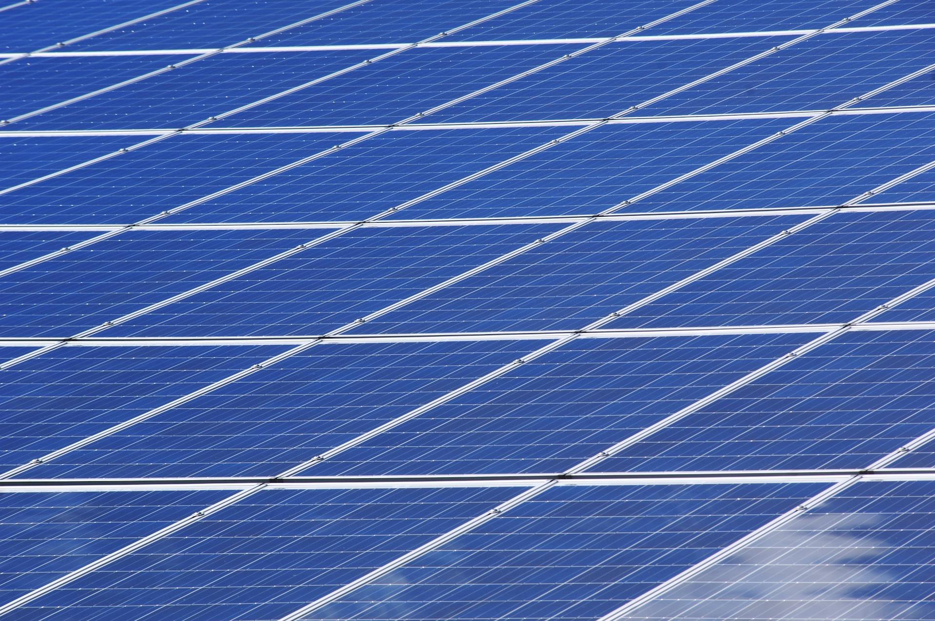 electrician solar panel installation